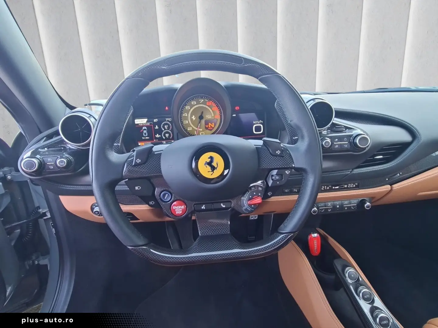 FERRARI F8 Tributo   Racing Seats   Carbon   Lift