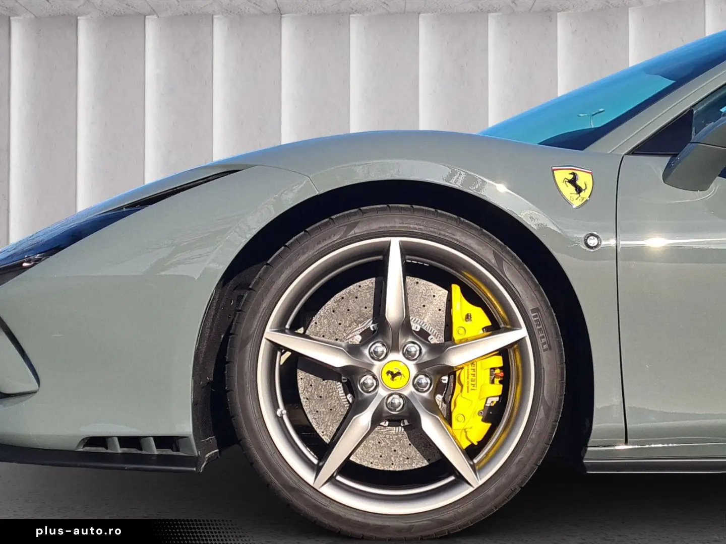 FERRARI F8 Tributo   Racing Seats   Carbon   Lift