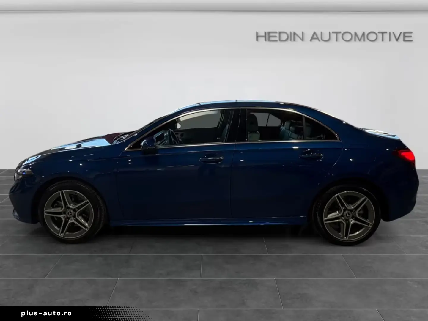Mercedes-Benz A 250 e Lim AMG PANO DISTR MEMO