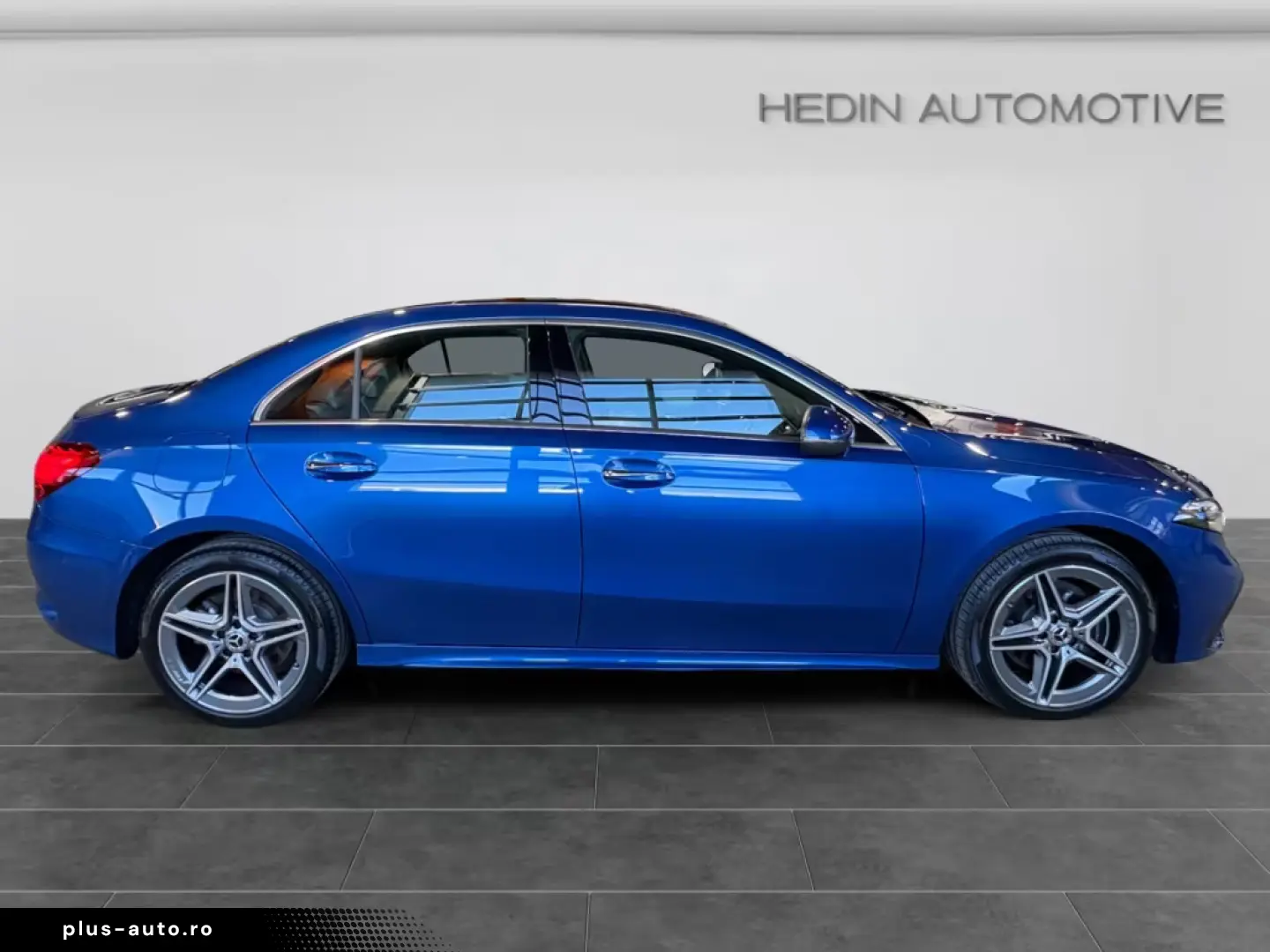 Mercedes-Benz A 250 e Lim AMG PANO DISTR MEMO