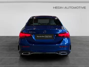 Mercedes-Benz A 250 e Lim AMG PANO DISTR MEMO