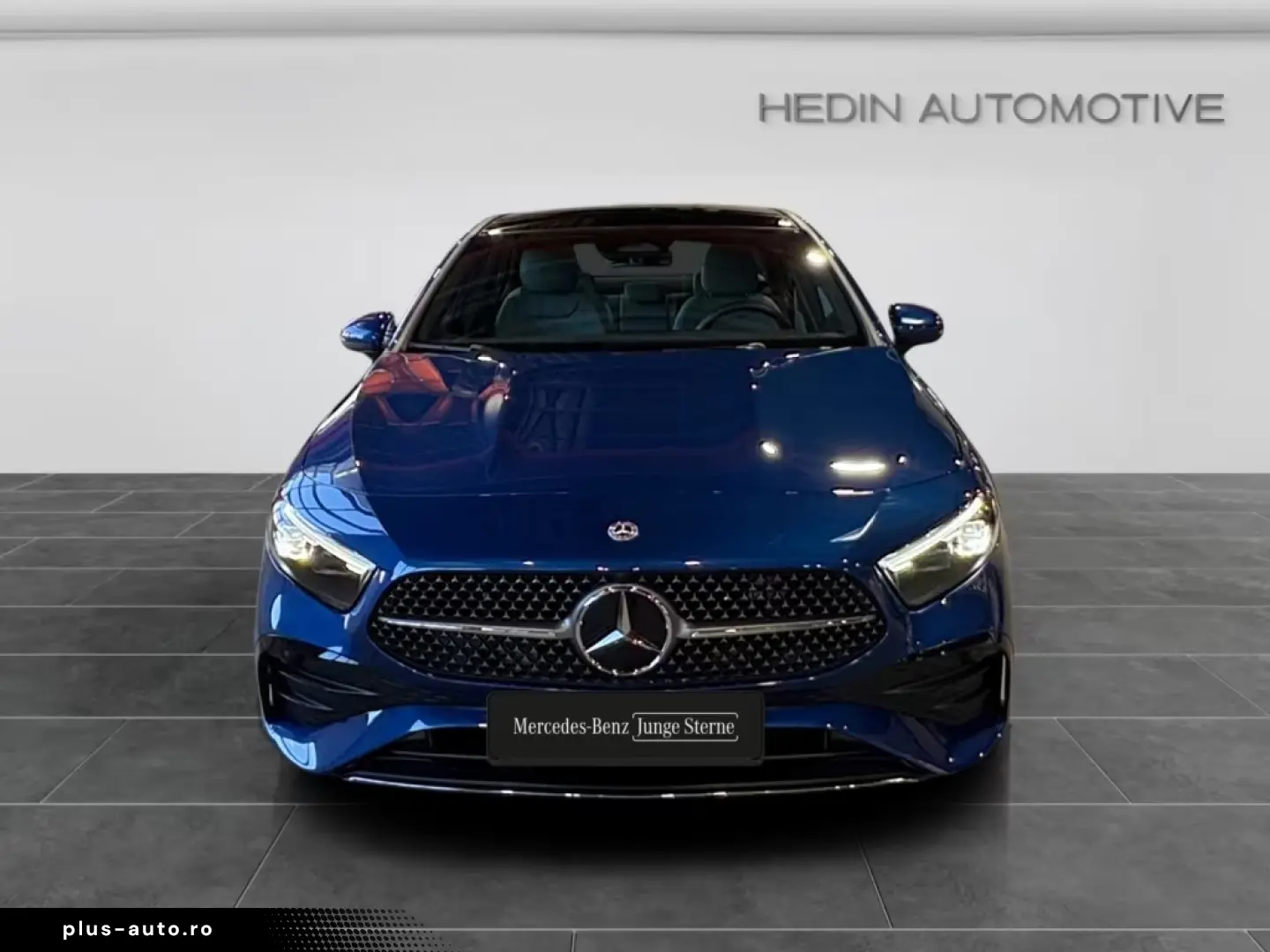 Mercedes-Benz A 250 e Lim AMG PANO DISTR MEMO