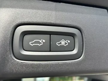 Volvo V90 T6 Hybrid AWD Plus Dark