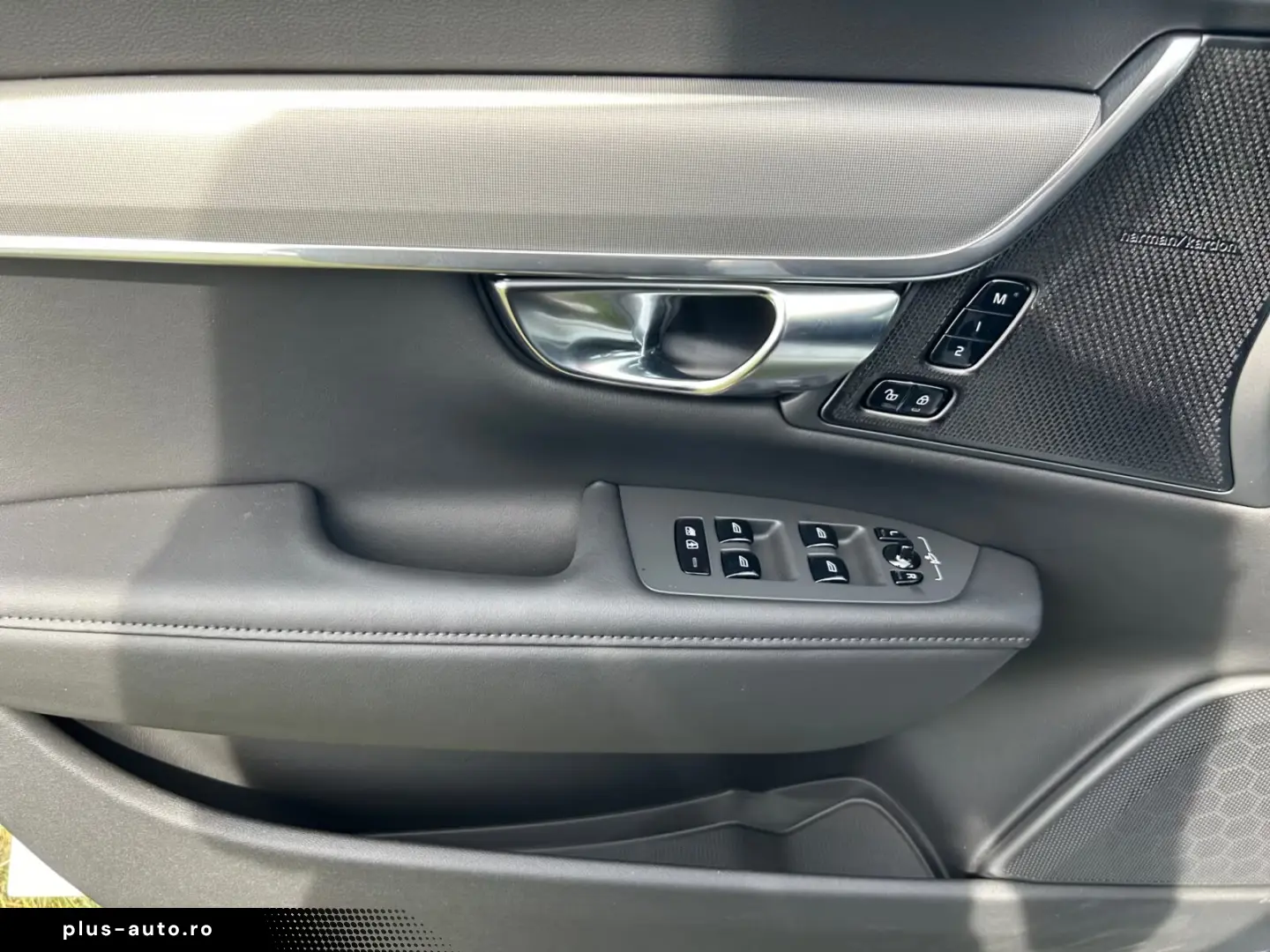 Volvo V90 T6 Hybrid AWD Plus Dark