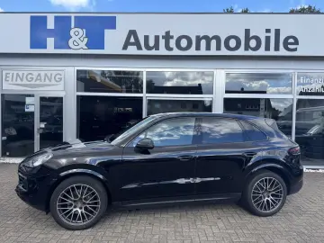 PORSCHE Cayenne Pano Luft. 21  BOSE HuD Kamera