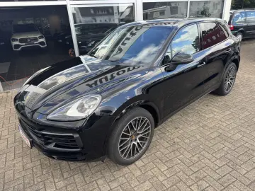 PORSCHE Cayenne Pano Luft. 21  BOSE HuD Kamera