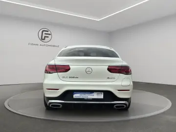 MERCEDES-BENZ GLC 300de AMG-Line 4Matic