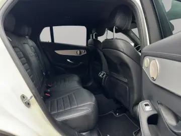MERCEDES-BENZ GLC 300de AMG-Line 4Matic