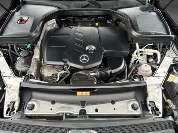 MERCEDES-BENZ GLC 300 de Coupe 4M  AMG Plus HuD
