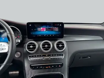 MERCEDES-BENZ GLC 300 de Coupe 4M  AMG Plus HuD