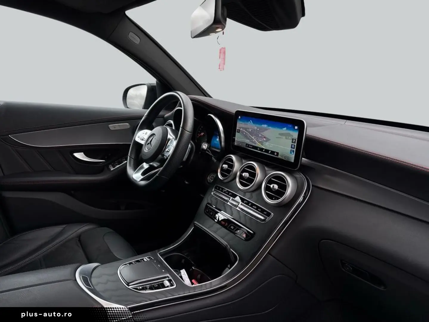 MERCEDES-BENZ GLC 300 de Coupe 4M  AMG Plus HuD