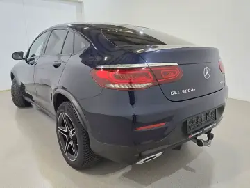 MERCEDES-BENZ GLC 300 de Coupe AMG Night 4Matic