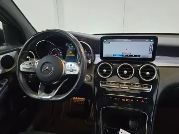 MERCEDES-BENZ GLC 300 de Coupe AMG Night 4Matic