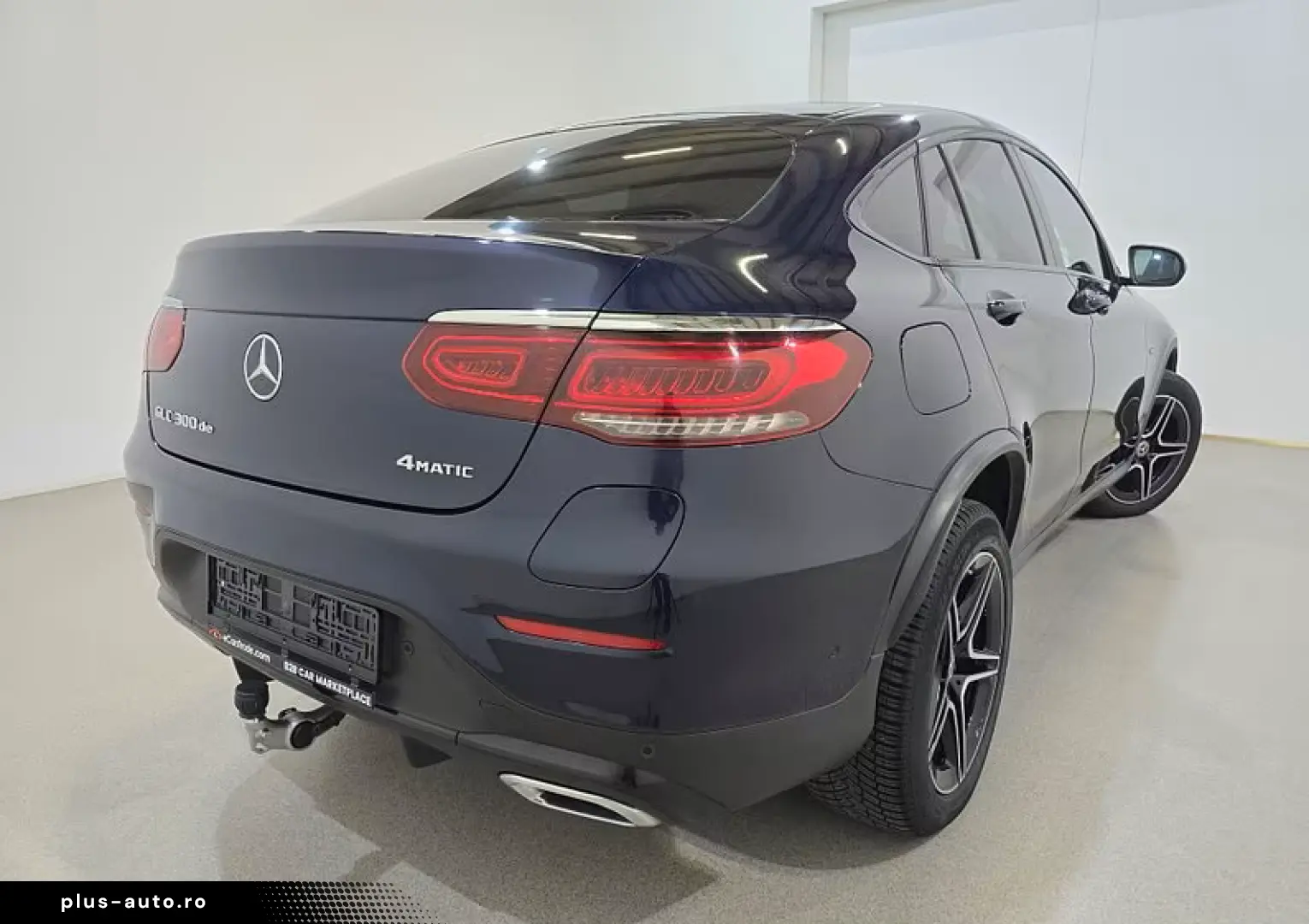 MERCEDES-BENZ GLC 300 de Coupe AMG Night 4Matic