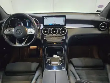 MERCEDES-BENZ GLC 300 de Coupe AMG Night 4Matic