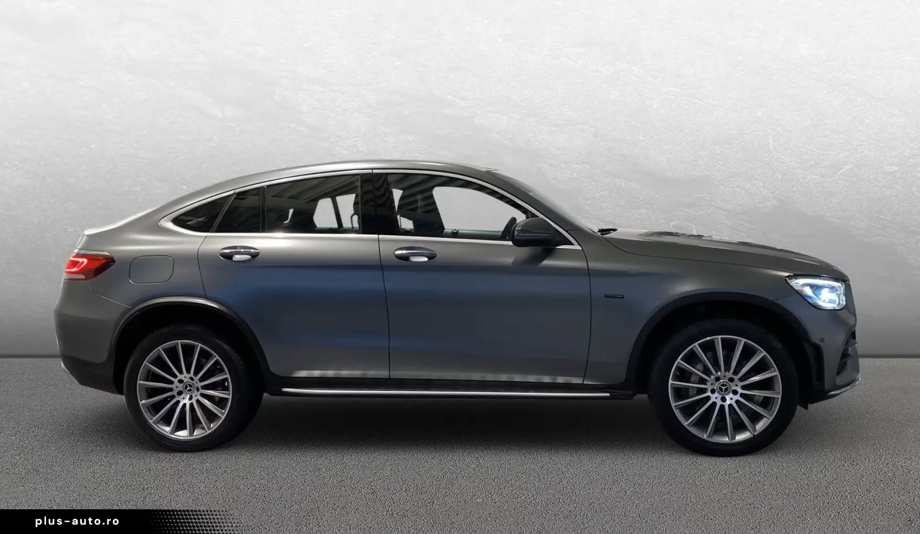 MERCEDES-BENZ GLC 300 de 4M Coupé AMG Kamera