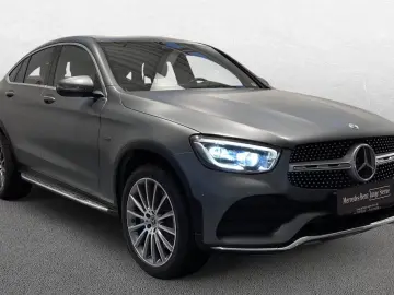 MERCEDES-BENZ GLC 300 de 4M Coupé AMG Kamera