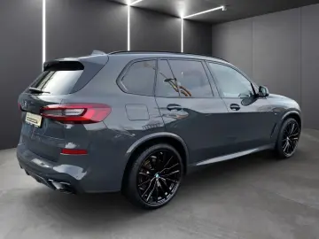 BMW X5 xDrive40d 22 ALU M SPORTPAKET AHK SKY LOUNGE