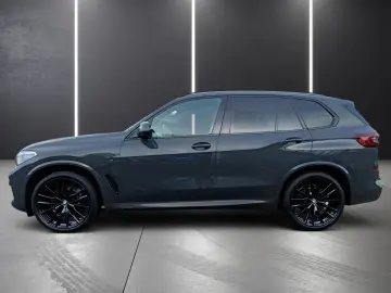 BMW X5 xDrive40d 22 ALU M SPORTPAKET AHK SKY LOUNGE
