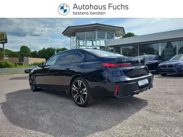 BMW 740 d xDrive MSport Pro StandHZG LederMerino AHK