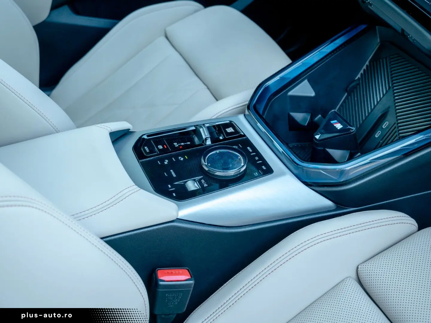 BMW X3 20d M SPORT.PANO.DR.ASS.LED.LHZ.AHK.2STÜCK
