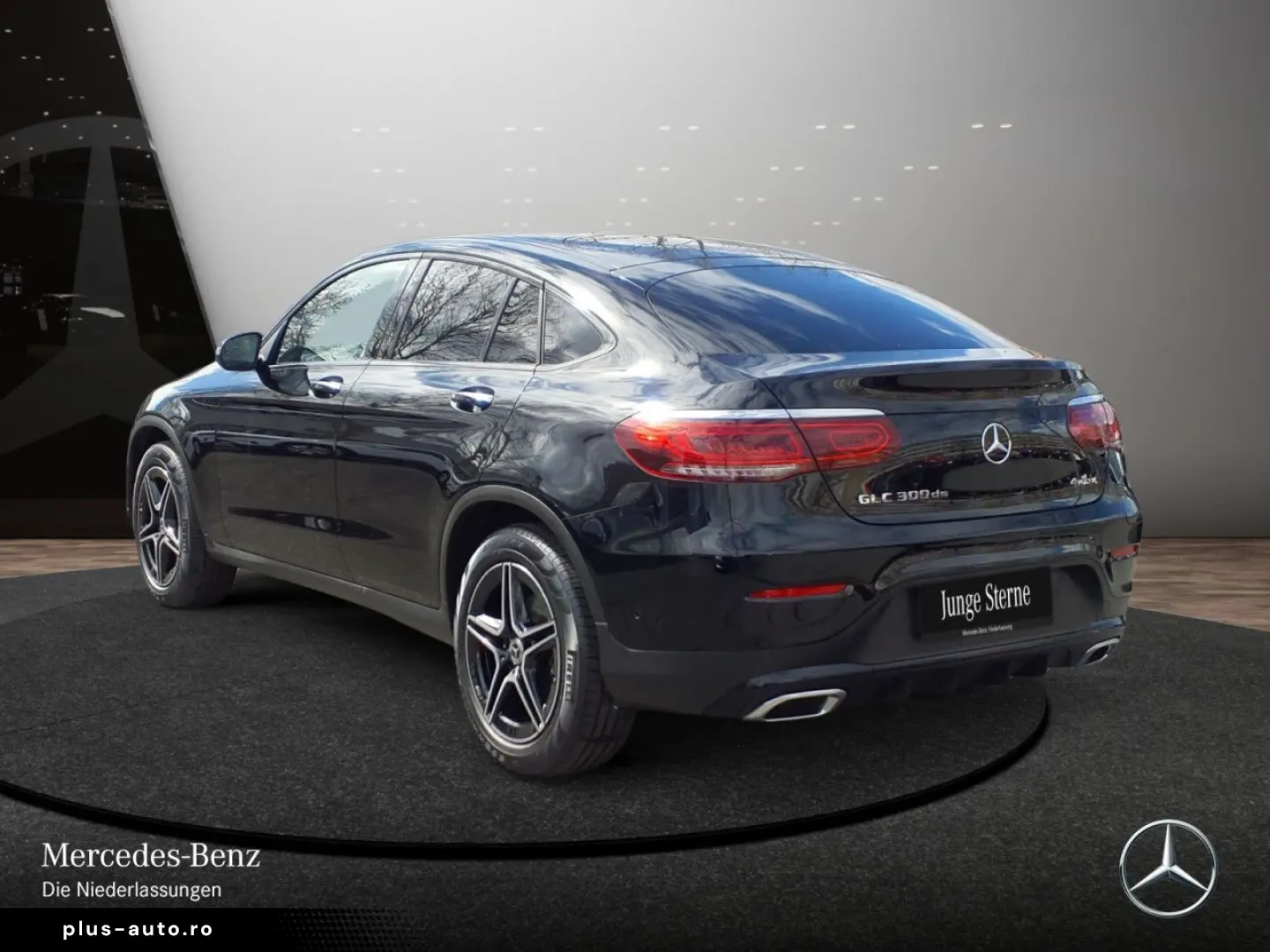 MERCEDES-BENZ GLC 300 de 4M Cp AMG Night MBUX Nav  Distr AIR