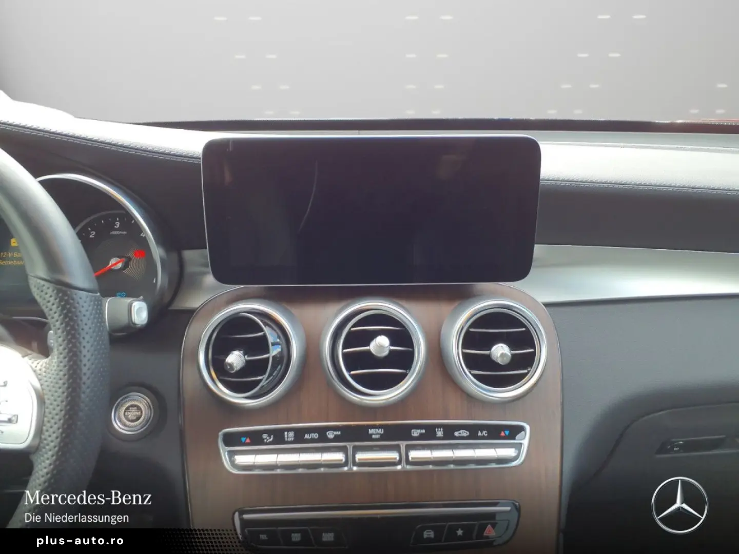 MERCEDES-BENZ GLC 300 de 4M Cp AMG Night MBUX Nav  Distr AIR