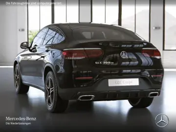 MERCEDES-BENZ GLC 300 de 4M Cp AMG Night MBUX Nav  Distr AIR