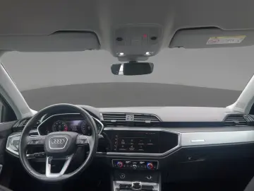 AUDI Q3 35 TFSI advanced S tronic Navi
