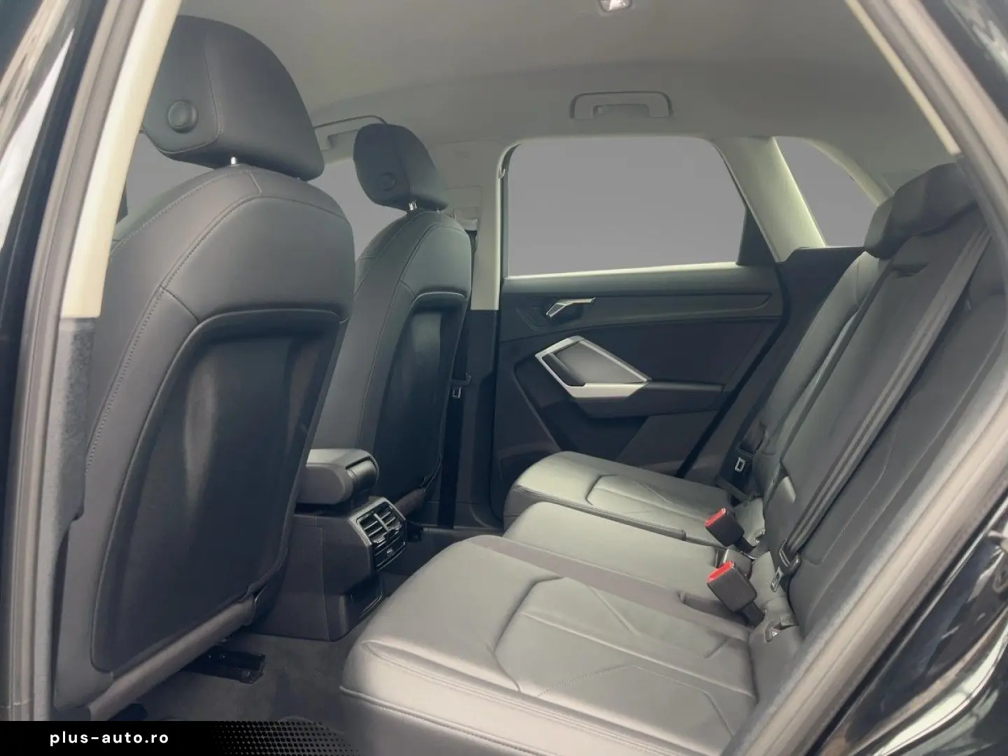 AUDI Q3 35 TFSI advanced S tronic Navi