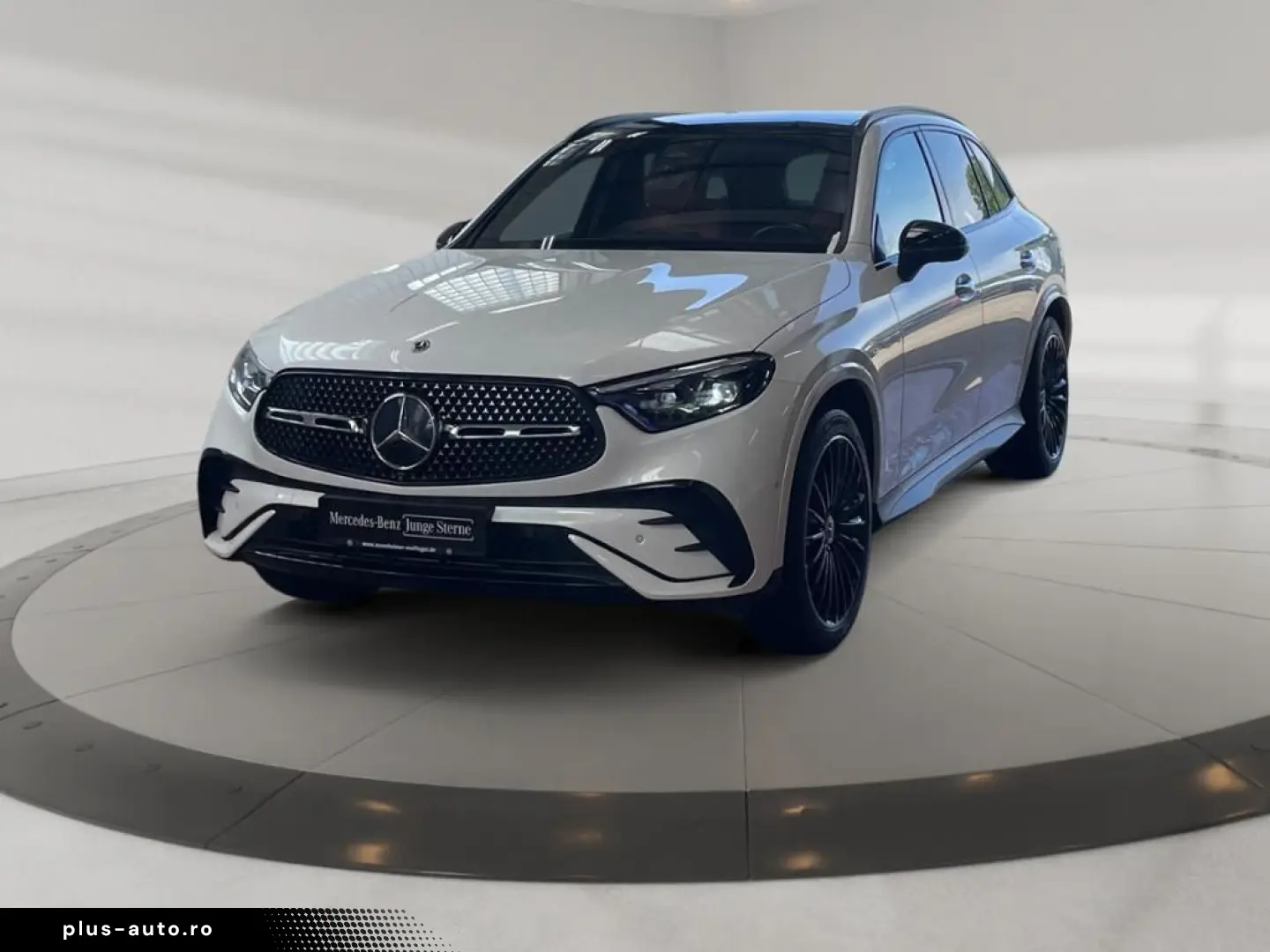 MERCEDES-BENZ GLC 300 d 4matic AMG AMG MBUX Night HUD Pano