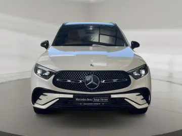 MERCEDES-BENZ GLC 300 d 4matic AMG AMG MBUX Night HUD Pano
