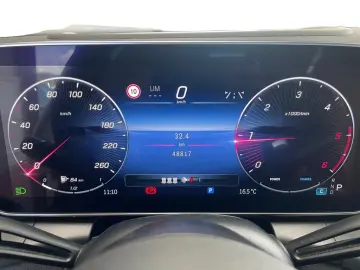 MERCEDES-BENZ GLC 300 d 4matic AMG AMG MBUX Night HUD Pano