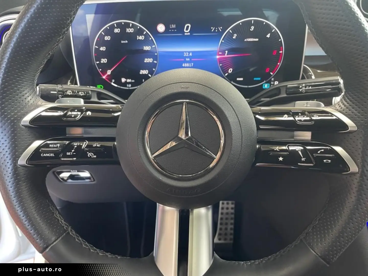 MERCEDES-BENZ GLC 300 d 4matic AMG AMG MBUX Night HUD Pano