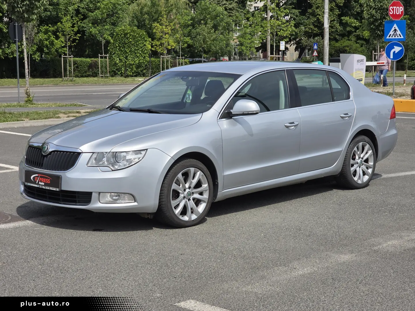 Skoda Superb Benzina 1.8 160 cp