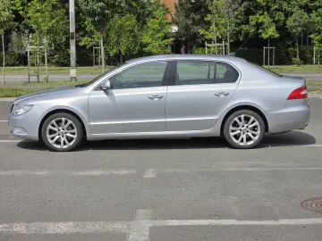 Skoda Superb Benzina 1.8 160 cp