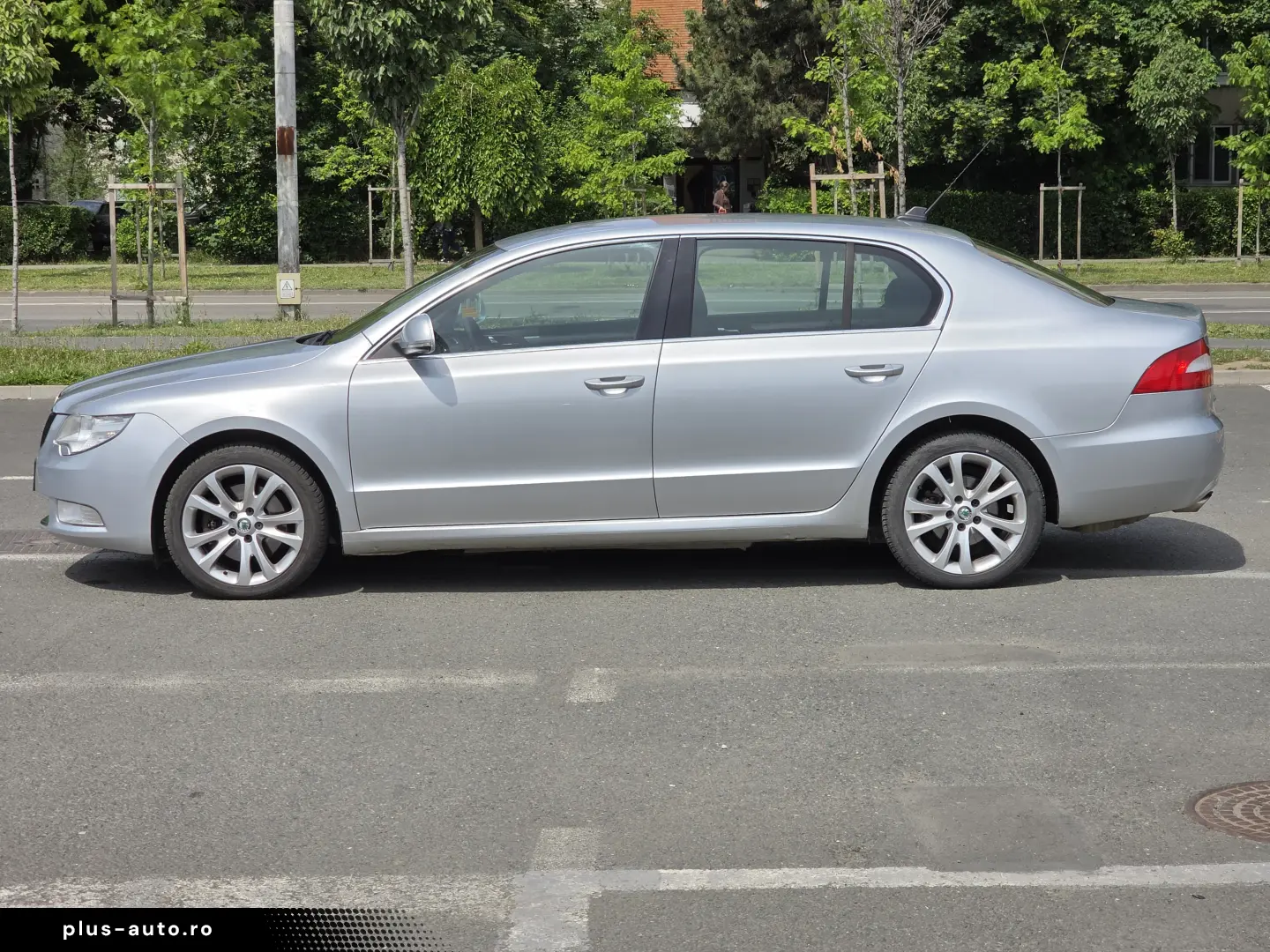 Skoda Superb Benzina 1.8 160 cp