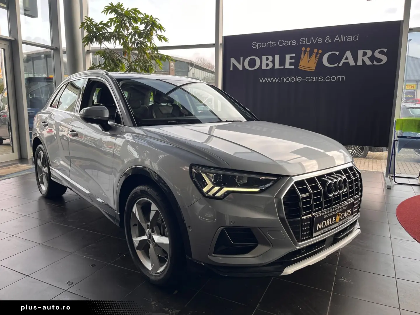 AUDI Q3 40 TFSI quattro Advanced