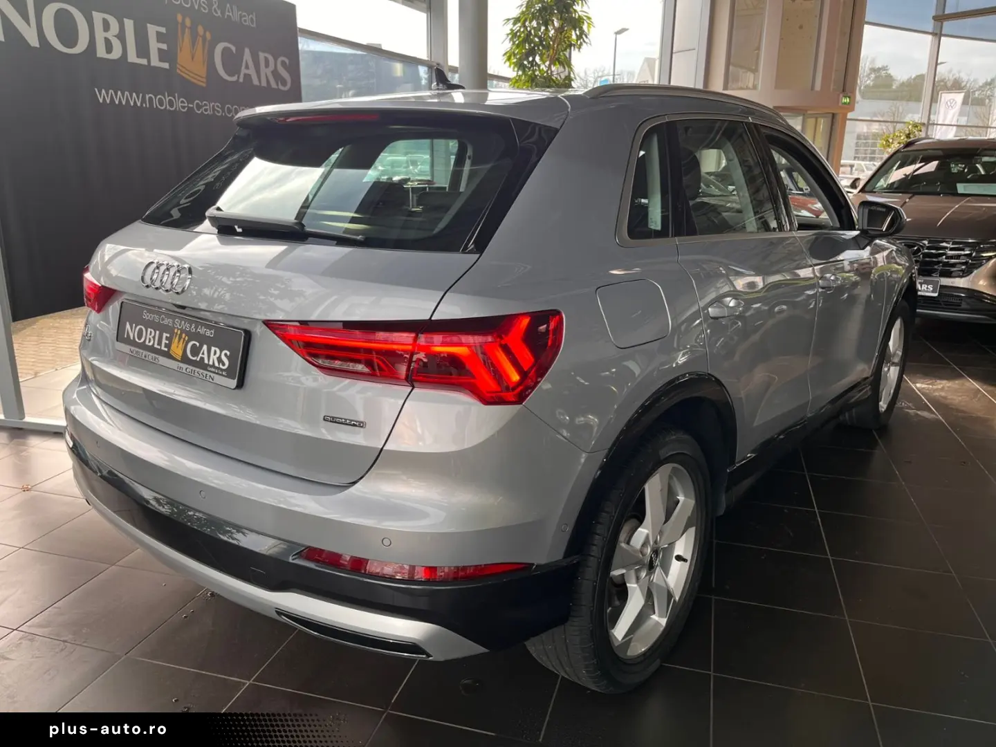 AUDI Q3 40 TFSI quattro Advanced