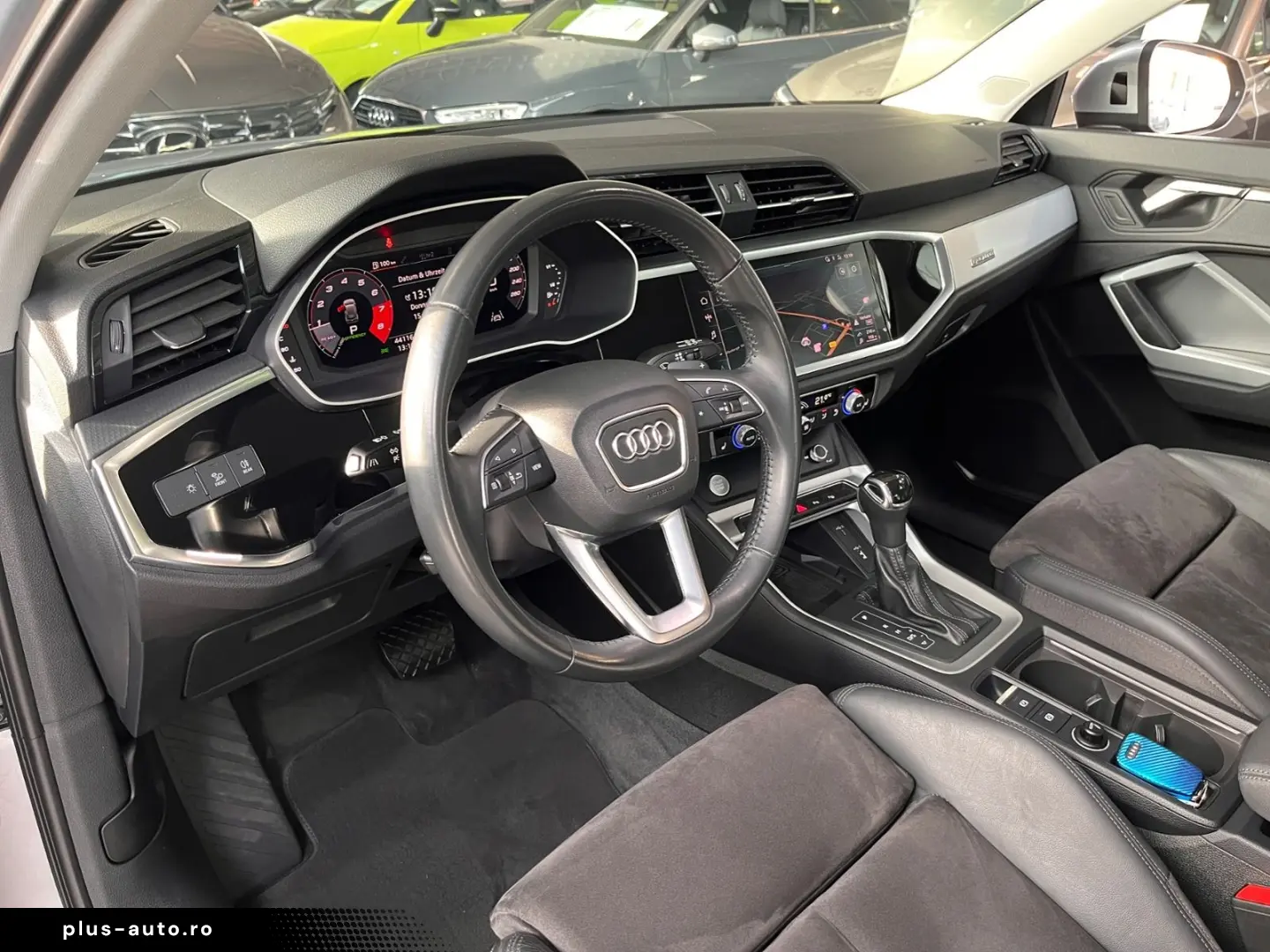 AUDI Q3 40 TFSI quattro Advanced