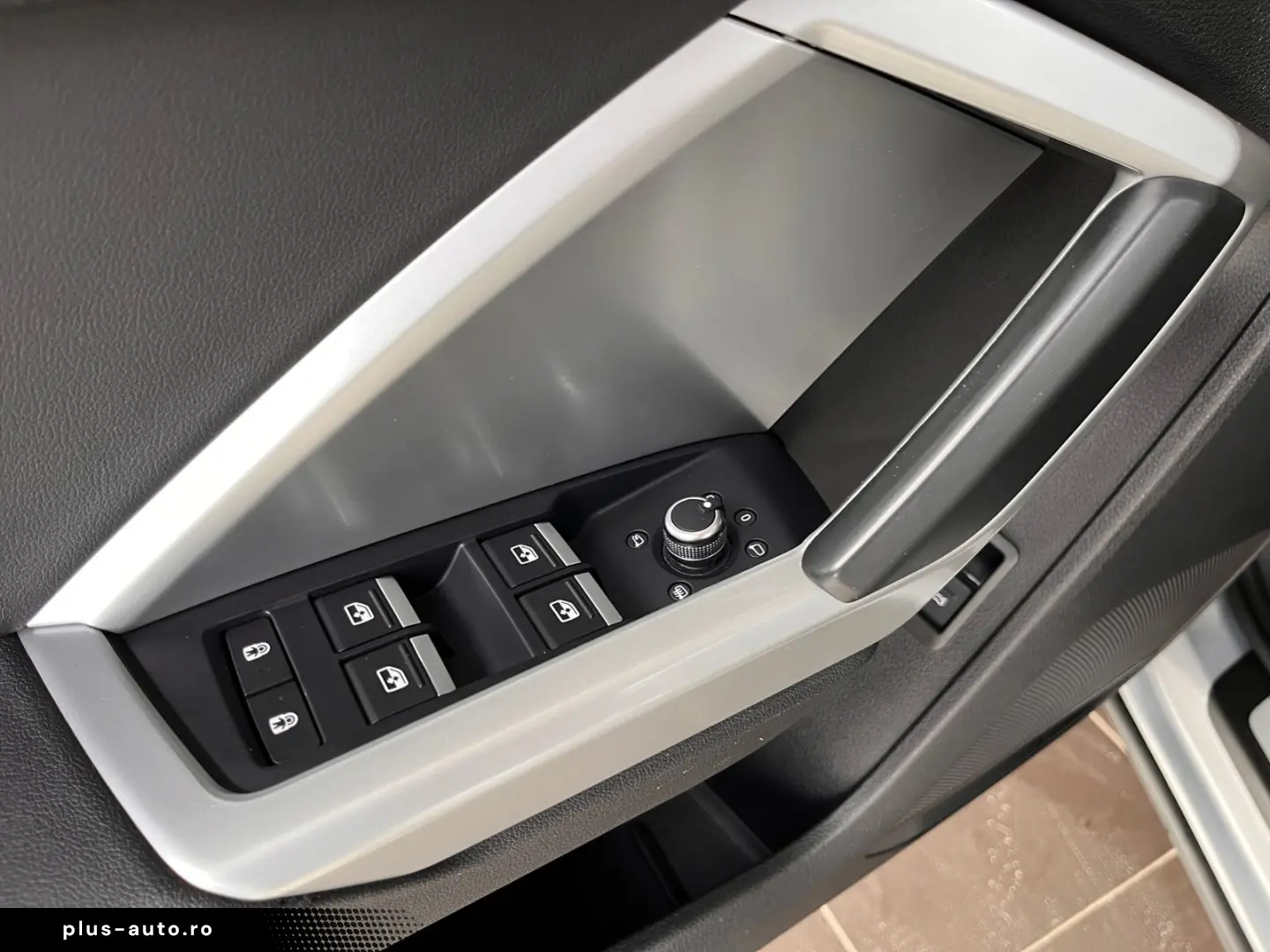 AUDI Q3 40 TFSI quattro Advanced