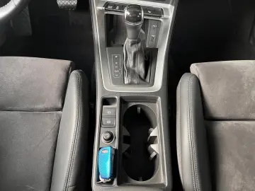 AUDI Q3 40 TFSI quattro Advanced