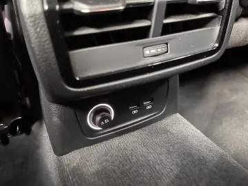 AUDI Q3 40 TFSI quattro Advanced