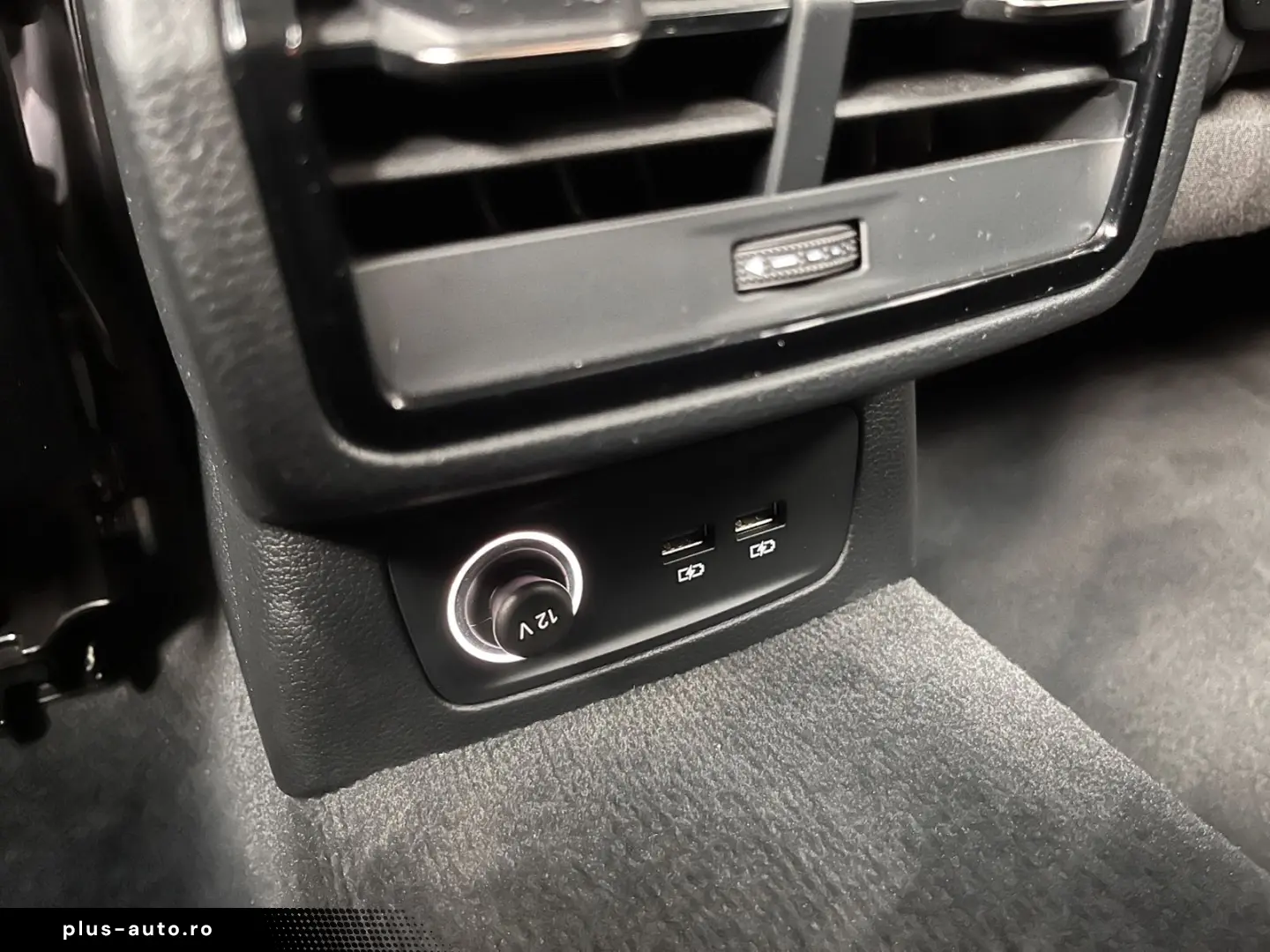 AUDI Q3 40 TFSI quattro Advanced