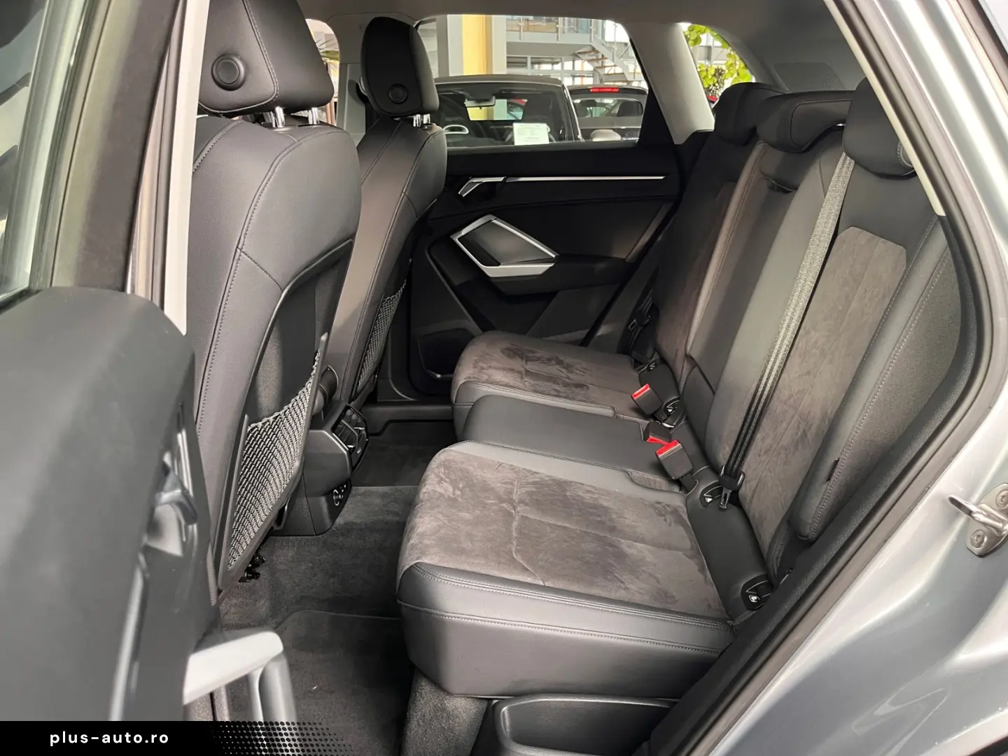AUDI Q3 40 TFSI quattro Advanced