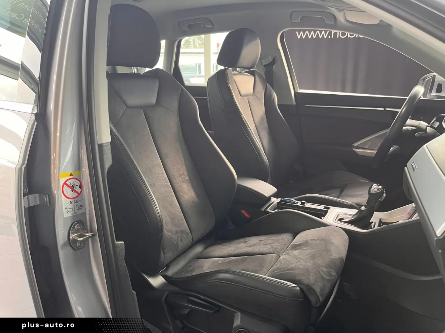 AUDI Q3 40 TFSI quattro Advanced