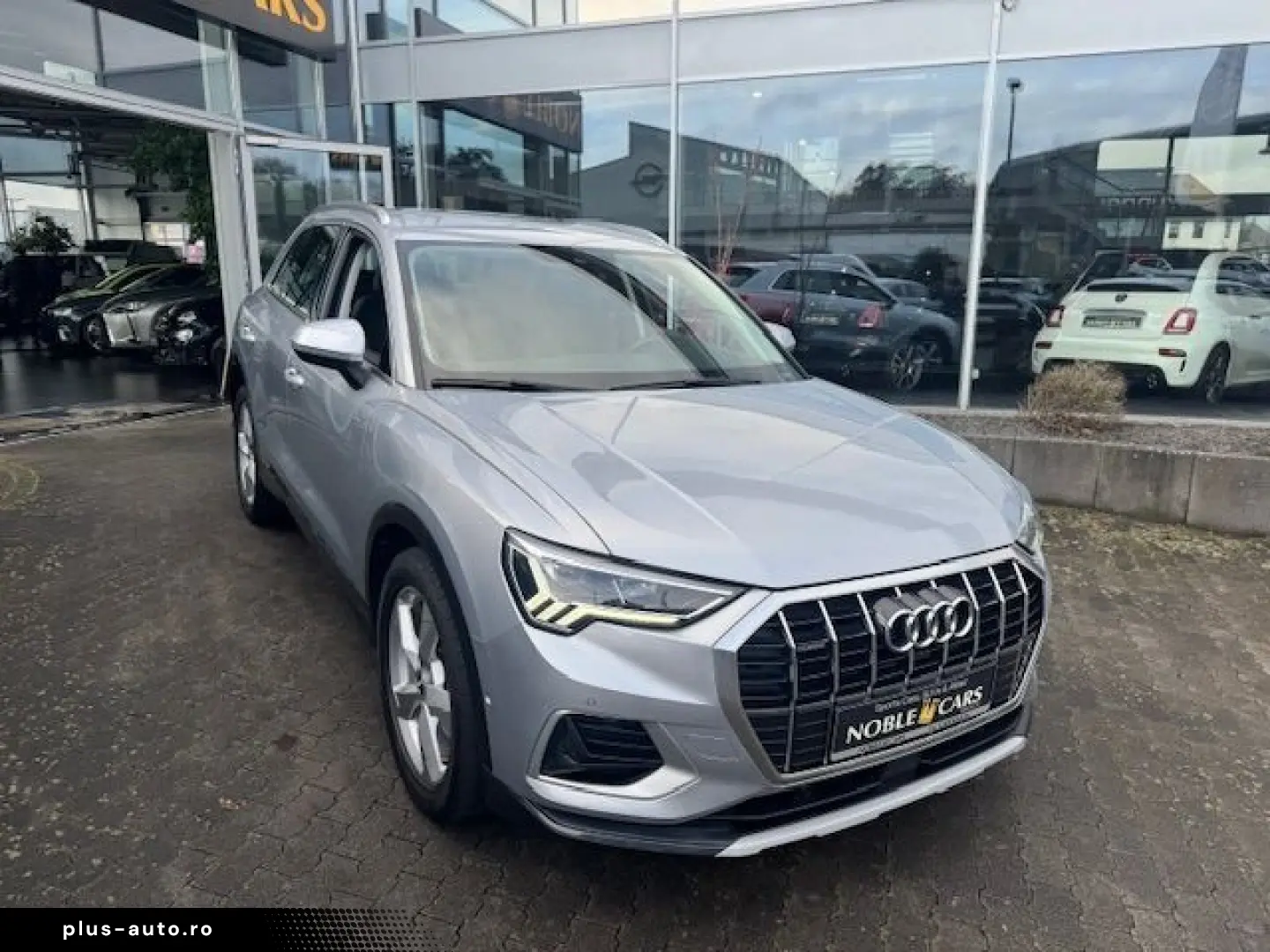 AUDI Q3 40 TFSI quattro Advanced