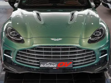 Aston Martin DBX 707   Carbonpaket   Copper Bronze