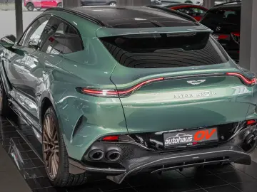 Aston Martin DBX 707   Carbonpaket   Copper Bronze
