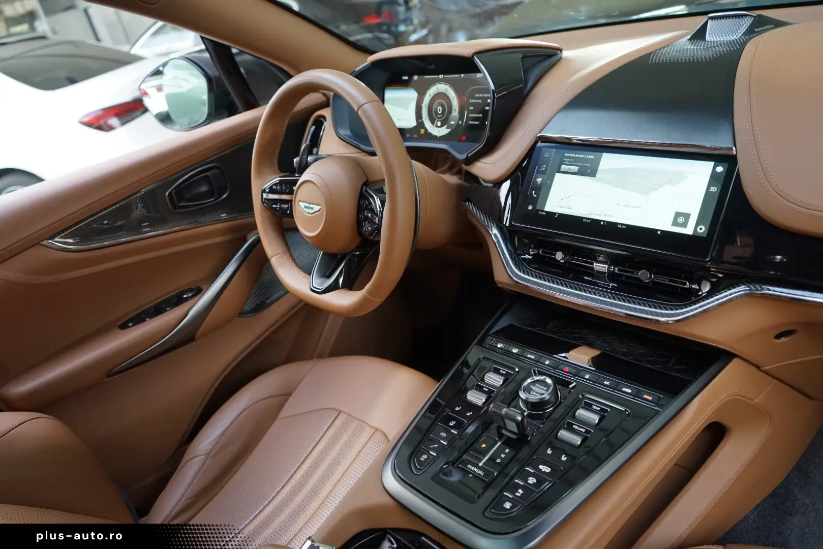 Aston Martin DBX 707   Carbonpaket   Copper Bronze